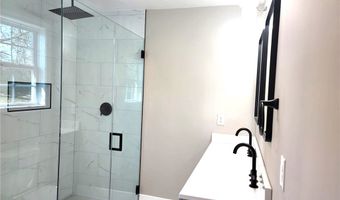 108 Longshore Dr, Belton, SC 29627