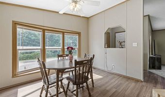 3017 118th St, Amana, IA 52203