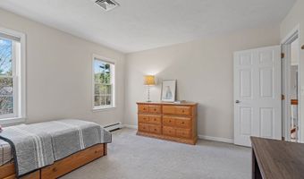 7 Woodfield Rd, Acton, MA 01720