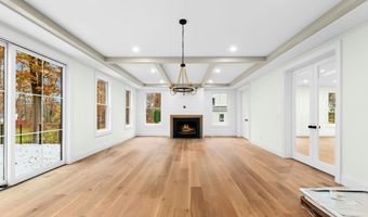 20 Marianne Rd, Darien, CT 06820