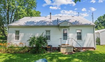 107 Vine St, Ashley, OH 43003