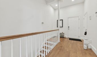 467 E 8th 1A, Boston, MA 02127