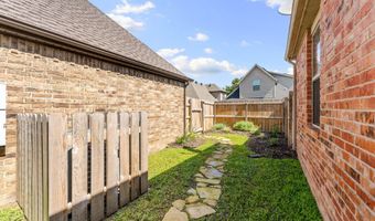 3206 SW Warberry Ave, Bentonville, AR 72713