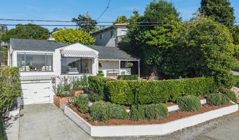221 Highland Dr, Aptos, CA 95003