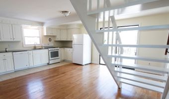 85 Ivy St, Branford, CT 06405