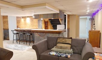 2110 Cumberland Pkwy, Algonquin, IL 60102