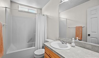 263 S Bridger Dr, Ammon, ID 83406