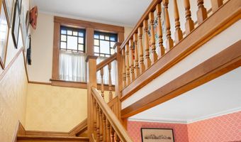 39 Williston St, Brattleboro, VT 05301