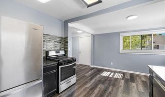14861 Russell Ave, Allen Park, MI 48101
