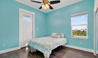 4040 Borneo St, Bay St. Louis, MS 39520