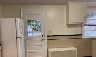 285 Knollwood Ave, Cranston, RI 02910