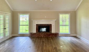 107 Augusta Ave, Benton, LA 71006