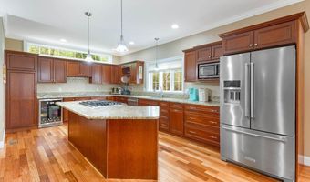 22 Harvest Hill Ln 4, Auburn, ME 04210