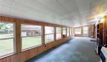 6855 Woodard Rd, Andover, OH 44003