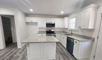 834 Lockett Station Rd, Albany, GA 31721