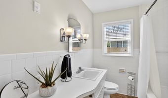 1032 Kingsbury St, Belle Fourche, SD 57717