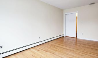 12 Palmer St, Cos Cob, CT 06807