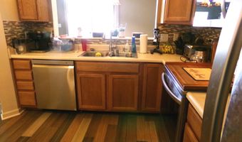 7034 Forrester Ln, Indianapolis, IN 46217