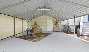 866 Washington St, Bay St. Louis, MS 39520