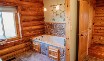 37865 135th St, Aberdeen, SD 57401