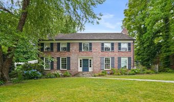 5320 ALBEMARLE St, Bethesda, MD 20816