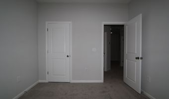 2728 Hunter Woods Dr, Apex, NC 27502