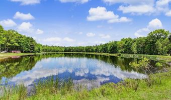 74 Beaver Dr, Albrightsville, PA 18210