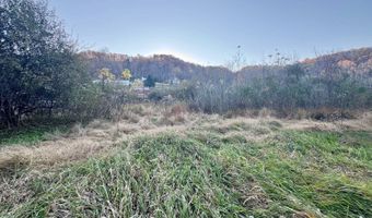 50 PINE GROVE Rd, Amma, WV 25005