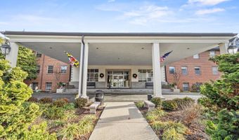 5301 WESTBARD Cir 224, Bethesda, MD 20816