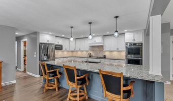 8244 SW Indian Hills Rd, Auburn, KS 66402