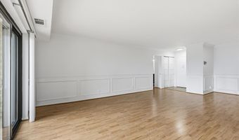 309 YOAKUM Pkwy 1002, Alexandria, VA 22304