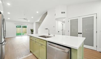 573 AQUATIC Dr, Atlantic Beach, FL 32233