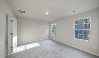 39 A Regent St, Camden, SC 29020