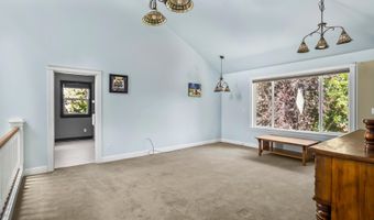 796 SE Briarwood Ct, Bend, OR 97702
