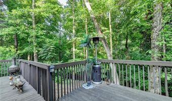 117 Ridge Rd, Berkeley Lake, GA 30096