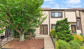 3415 WHEATWHEEL Ln, Annandale, VA 22003
