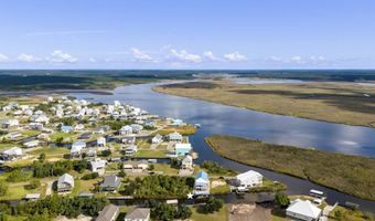 4011 S Nassau St, Bay St. Louis, MS 39520