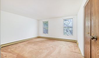 15 Lisa Dr, Alloway, NJ 07422