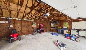 1606 E 7th St, Anderson, IN 46012