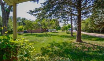 1105 S TIMMERS Ln, Appleton, WI 54914