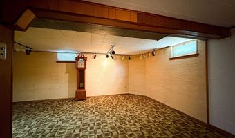 420 MAIN St, Akron, IA 51001