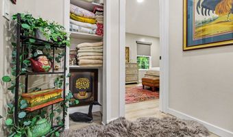 592 S 7th St, Ann Arbor, MI 48103