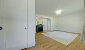 506 5TH St, Armstrong, IA 50514
