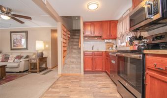 1133 Prairie St, Adel, IA 50003