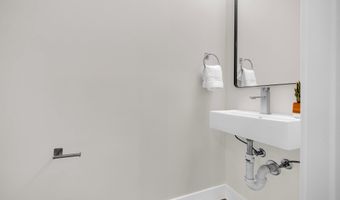 3827 COTTAGE Ave, Baltimore, MD 21215