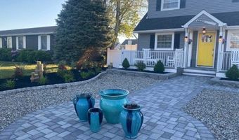 21 Drake Dr, Bayville, NJ 08721