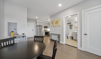 11 Walley 202, Boston, MA 02128