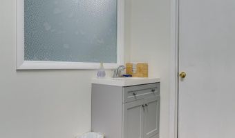 2420 WILSON Blvd, Arlington, VA 22201