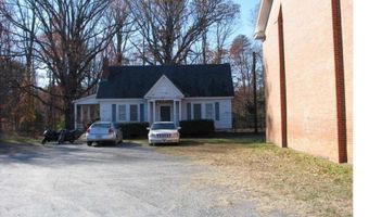 29406 N JAMES MADISON Hwy, Arvonia, VA 23004