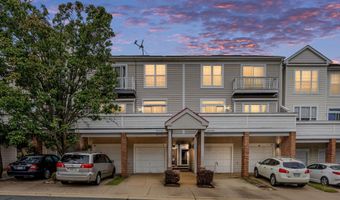 20402 COOL FERN Sq 20402, Ashburn, VA 20147